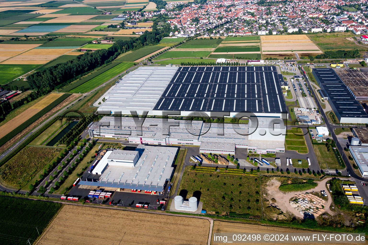 Aerial view of Building and production halls on the premises of Prowell GmbH in Offenbach an der Queich in the state Rhineland-Palatinate, Germany