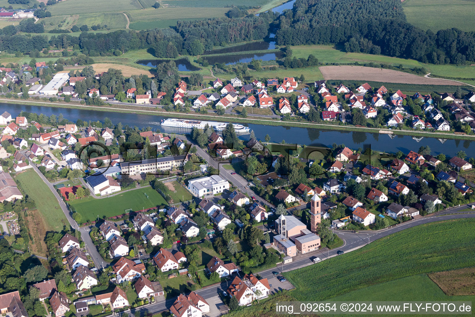 Village on the river bank areas of Regnitz in the district Kleinseebach in Moehrendorf in the state Bavaria, Germany