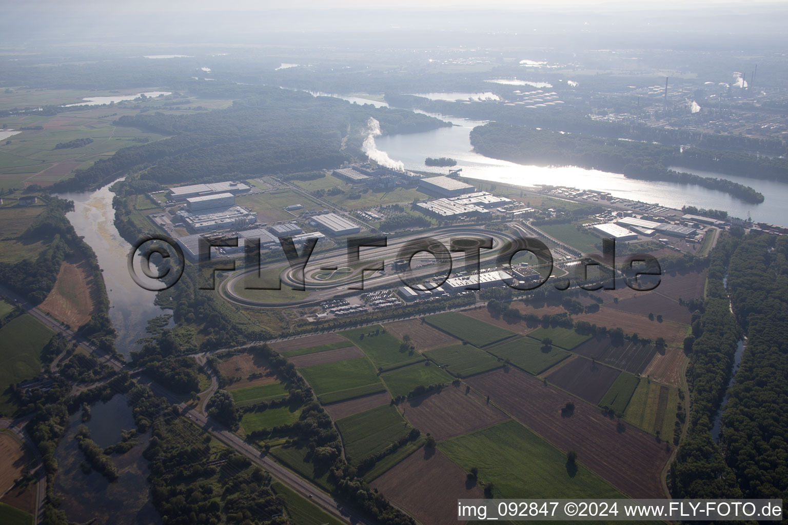 Bird's eye view of Wörth am Rhein in the state Rhineland-Palatinate, Germany