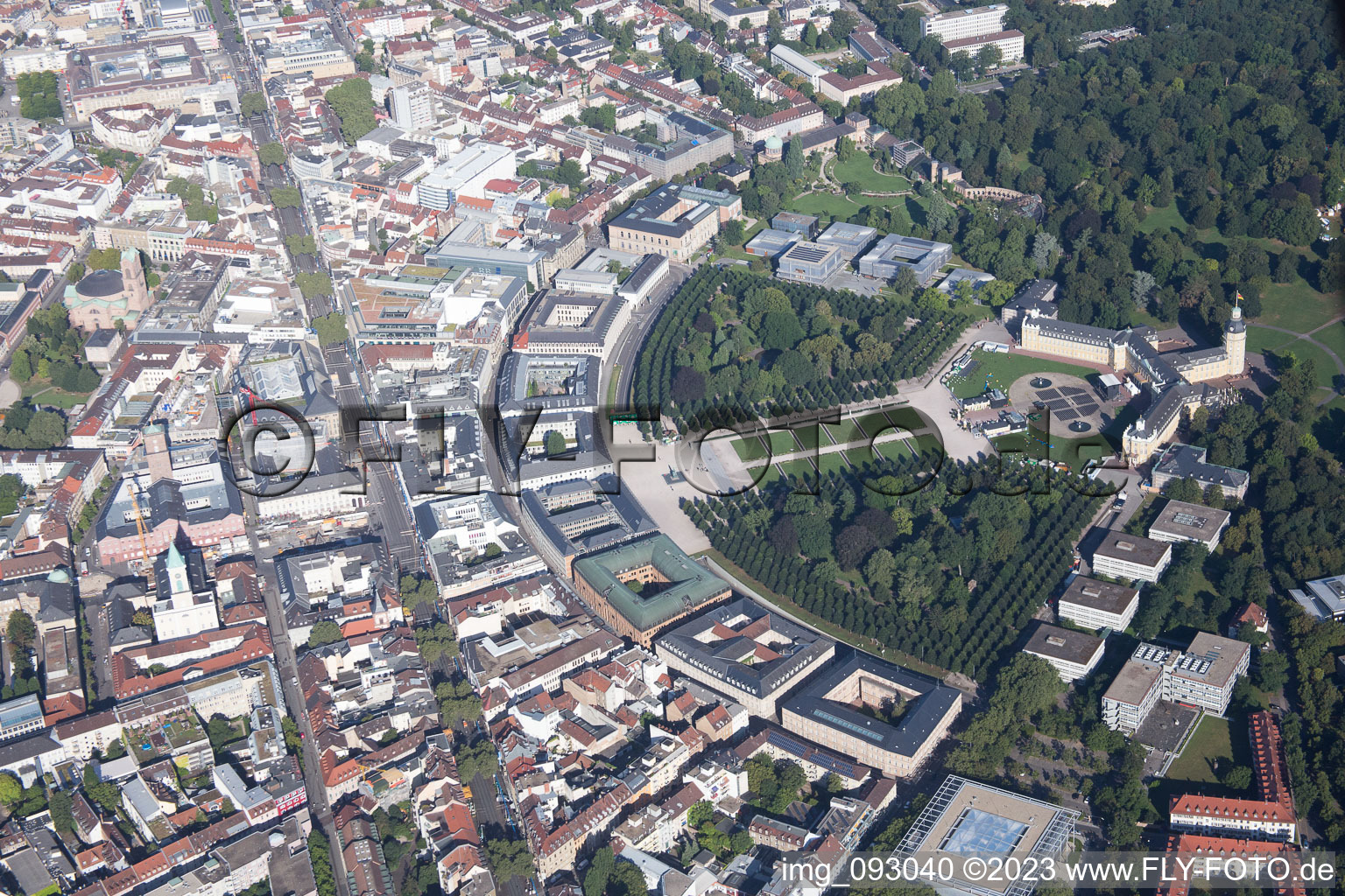 Aerial view of Circle in the district Innenstadt-West in Karlsruhe in the state Baden-Wuerttemberg, Germany