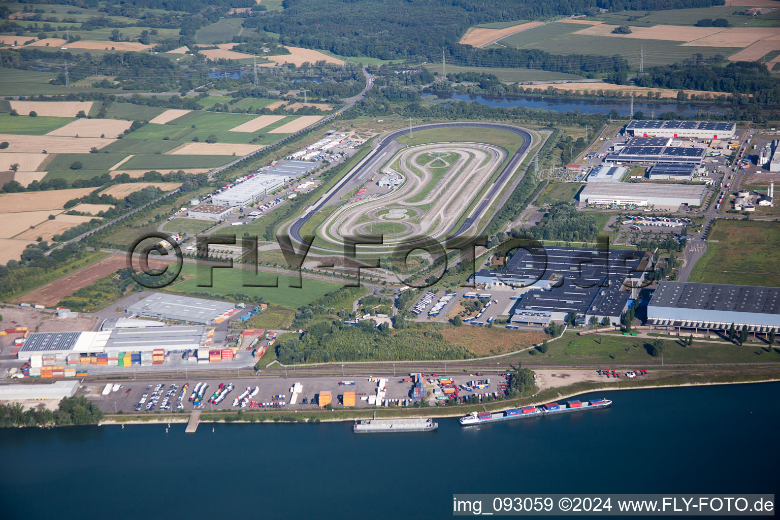 Oblique view of Oberwald industrial area, Rhine port Wörth in Wörth am Rhein in the state Rhineland-Palatinate, Germany