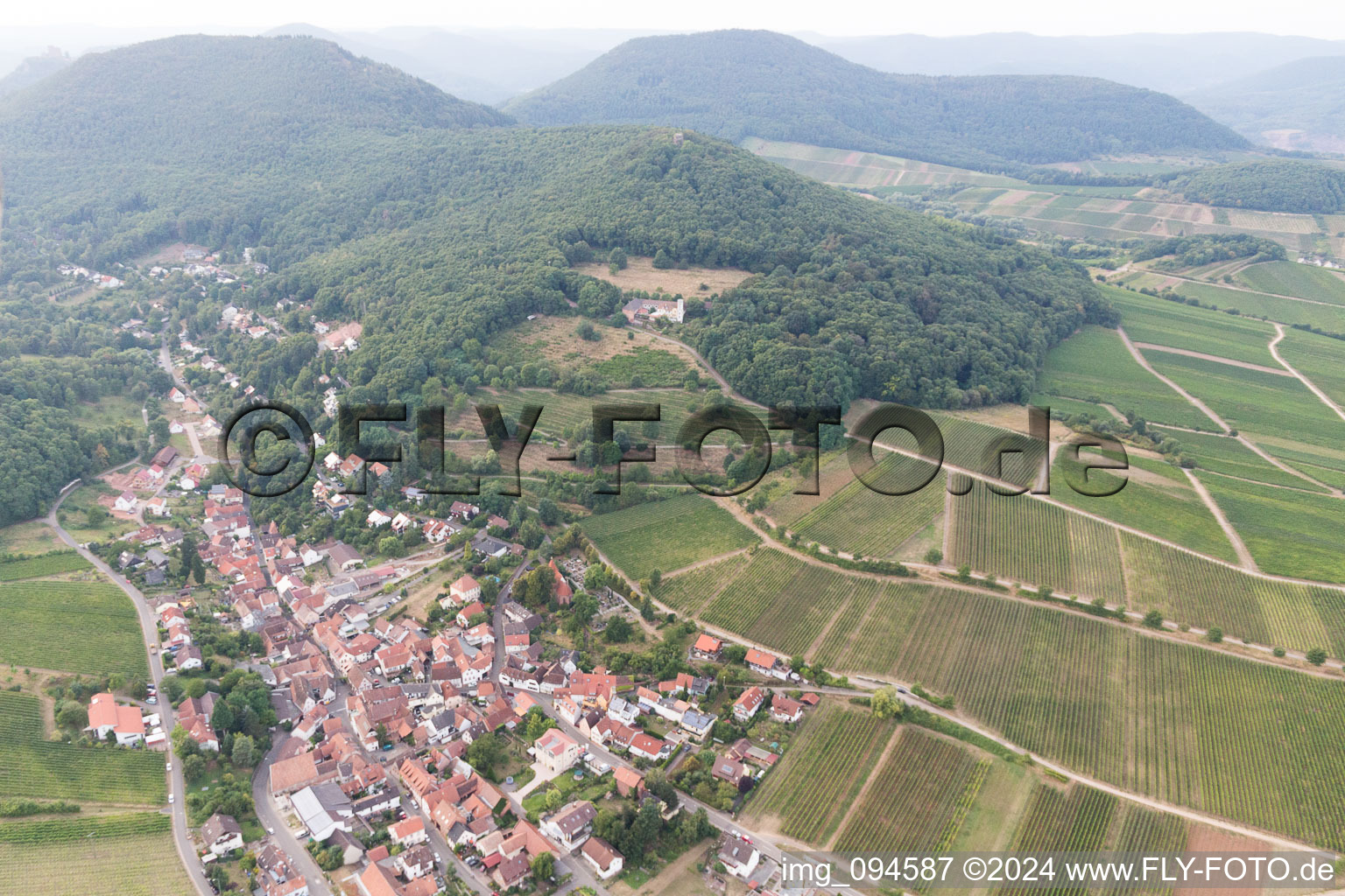 Drone image of Leinsweiler in the state Rhineland-Palatinate, Germany