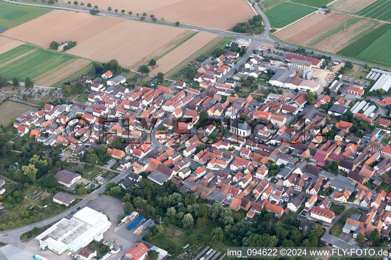 District Niederhochstadt in Hochstadt in the state Rhineland-Palatinate, Germany from above