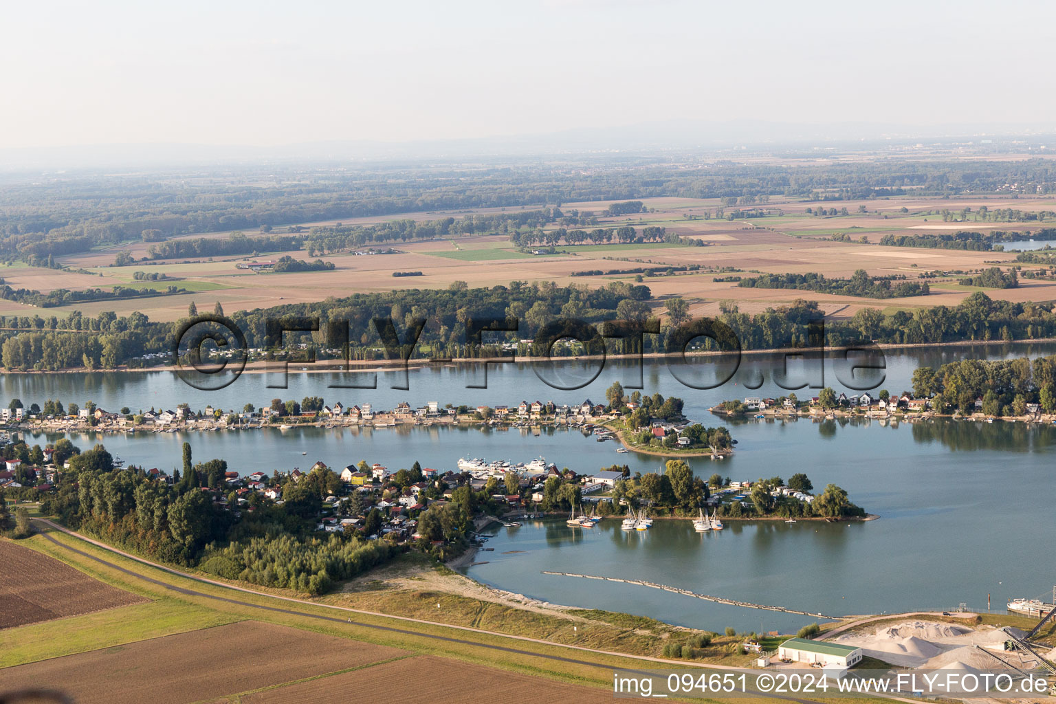 Eicher See weekend house area in Hamm Am Rhein in Eich in the state Rhineland-Palatinate, Germany from above