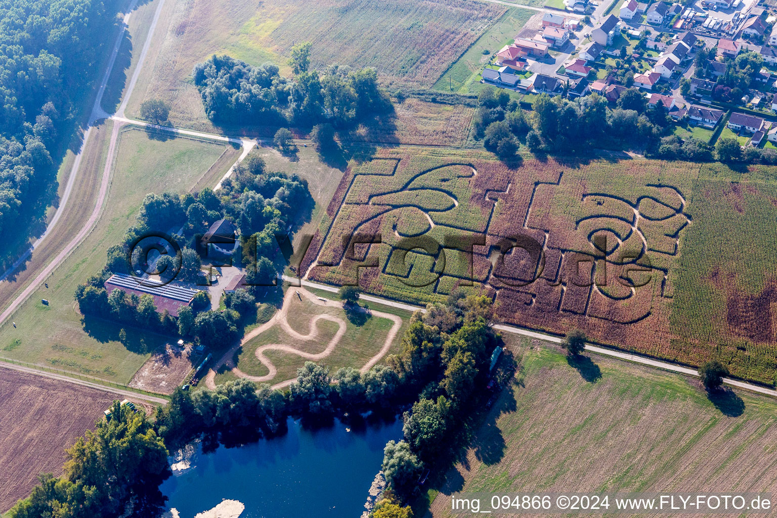 Maze - Labyrinth on einem Maisfeld in Leimersheim in the state Rhineland-Palatinate, Germany