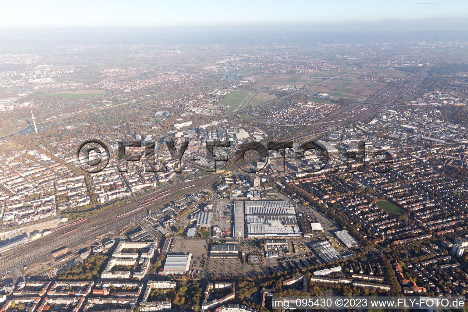 District Lindenhof in Mannheim in the state Baden-Wuerttemberg, Germany seen from above