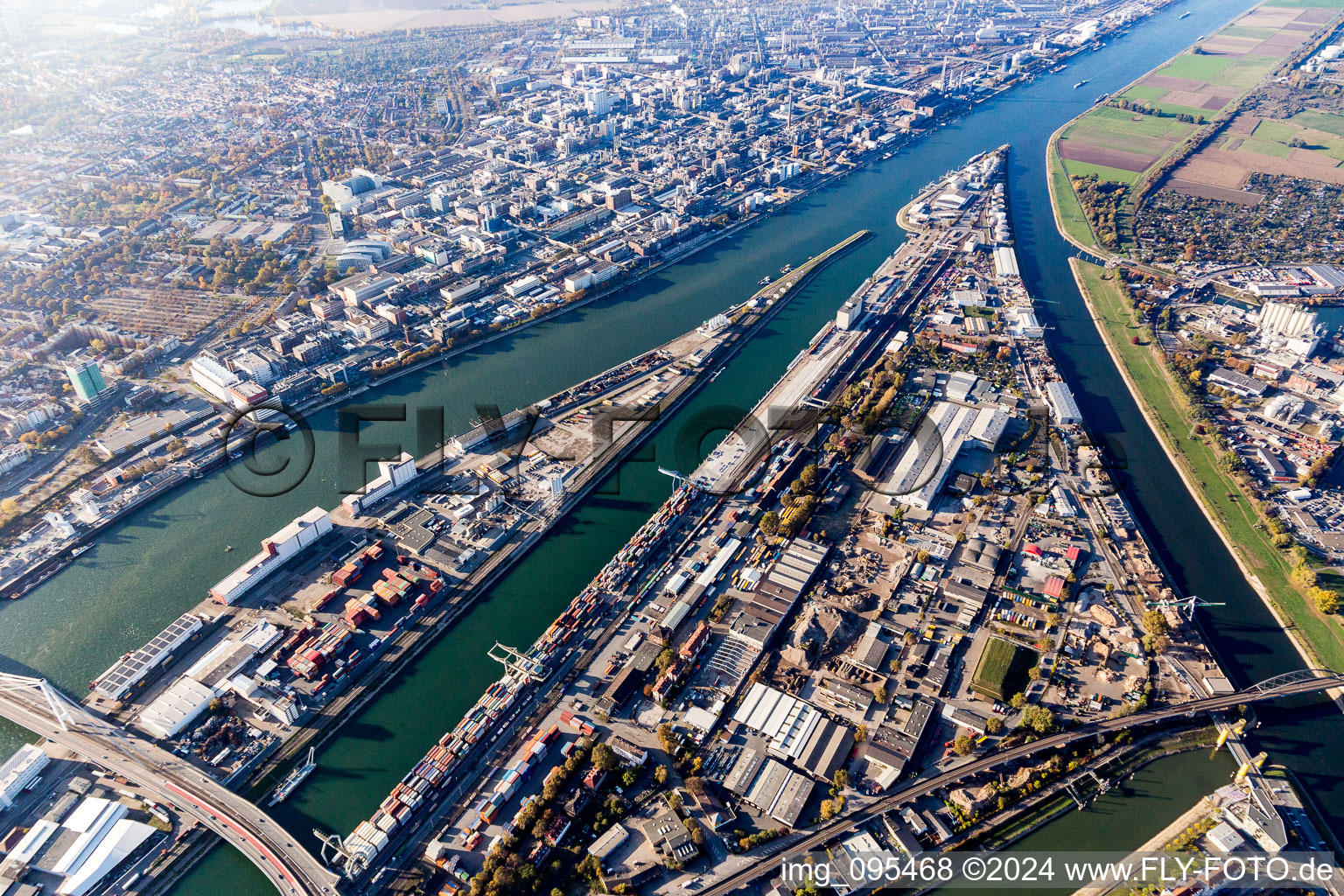 Mannheim Port in the district Innenstadt in Mannheim in the state Baden-Wuerttemberg, Germany