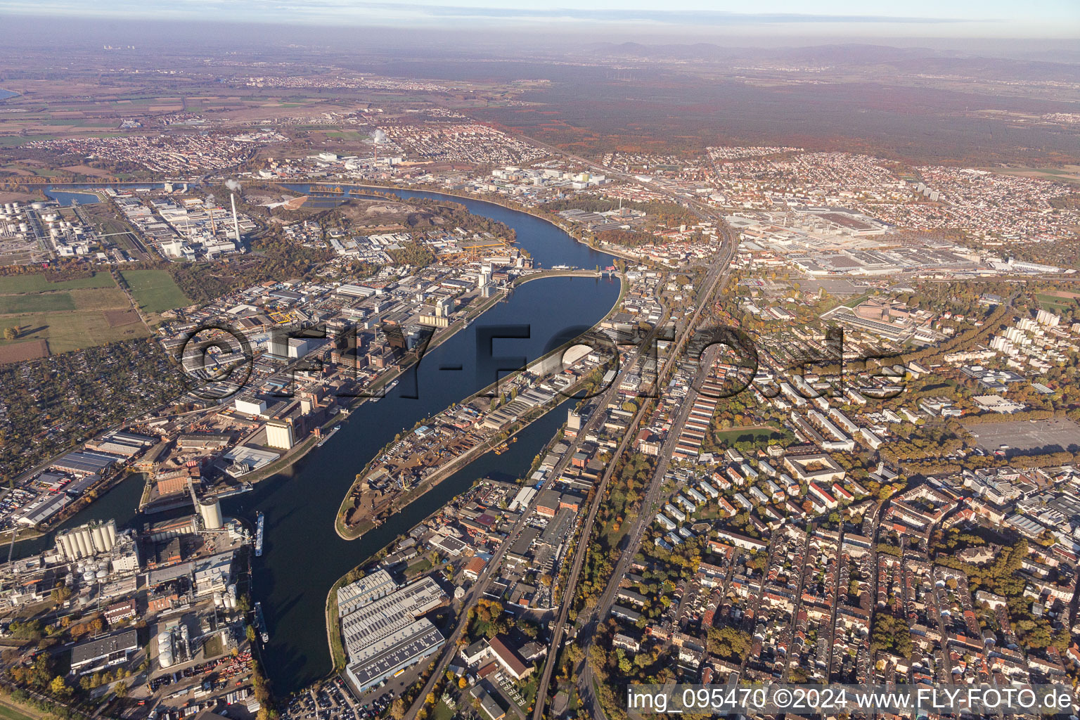 Aerial view of Industrial port Friesenheimer Insel in the district Neckarstadt-West in Mannheim in the state Baden-Wuerttemberg, Germany