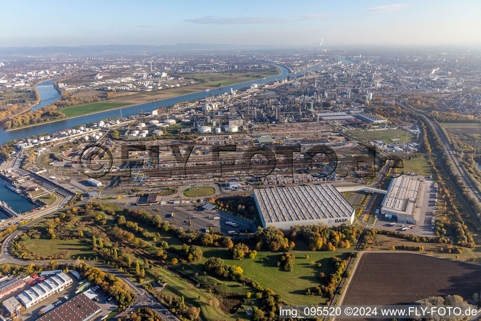 Building and production halls on the premises of the chemical manufacturers BASF (nothern door 15 at cargo rail terminal) in Ludwigshafen am Rhein in the state Rhineland-Palatinate, Germany