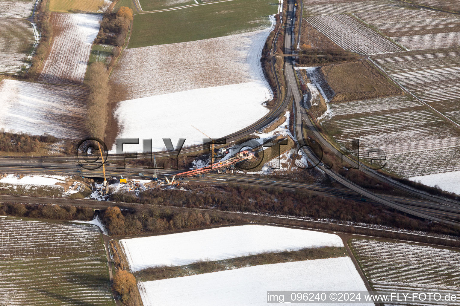 Construction site of the new bridge for the A65 Landau Nord exit in the district Dammheim in Landau in der Pfalz in the state Rhineland-Palatinate, Germany