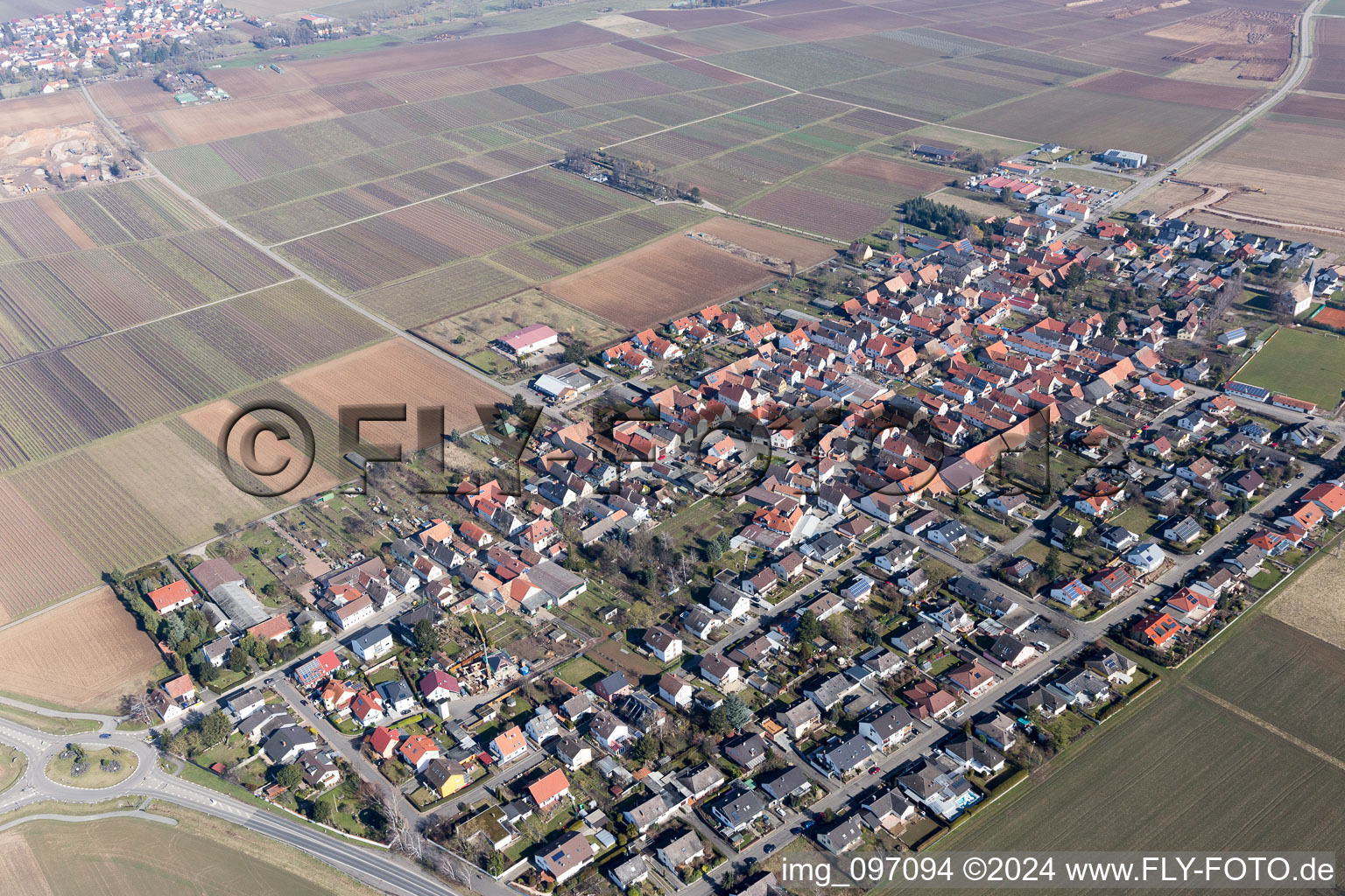 Oblique view of Town View of the streets and houses of the residential areas in Altdorf in the state Rhineland-Palatinate