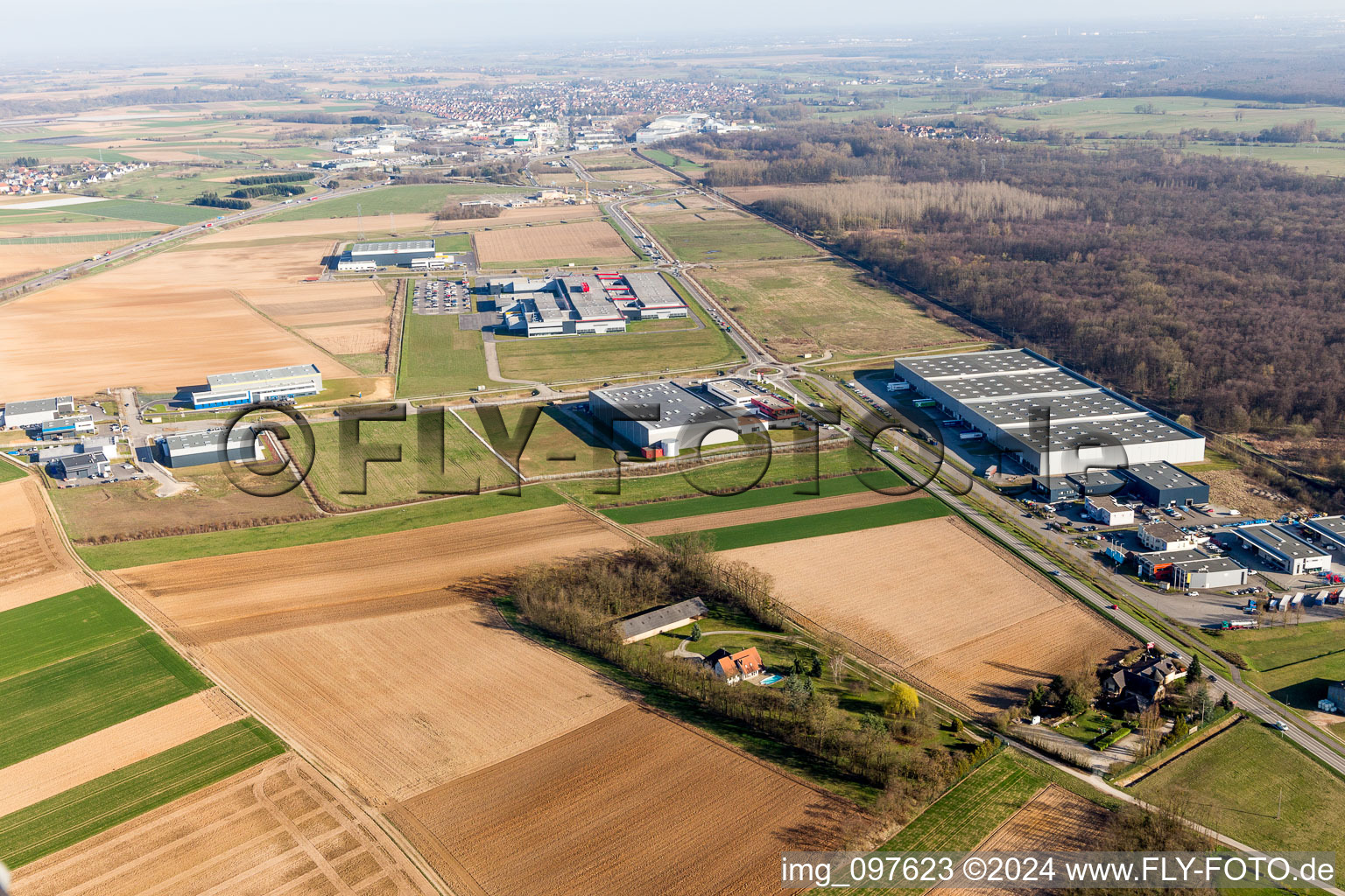 Aerial photograpy of Mommenheim in the state Bas-Rhin, France