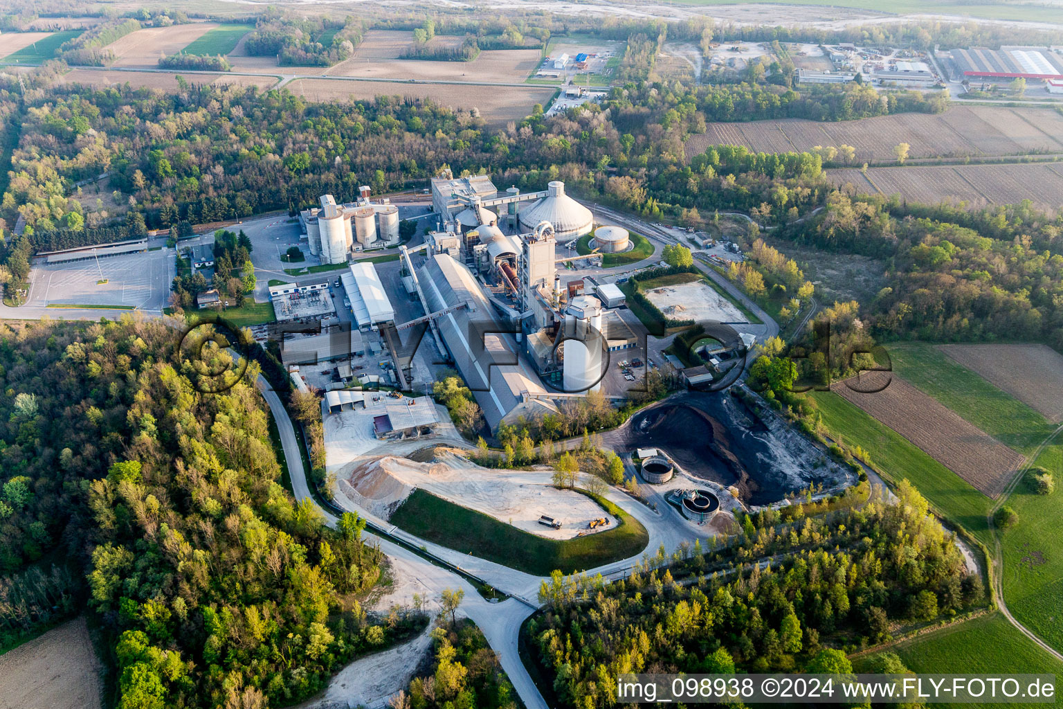 Mixed concrete and building materials factory of Cementizillo Spa in Zona Industriale Pedris in Friuli-Venezia Giulia, Italy