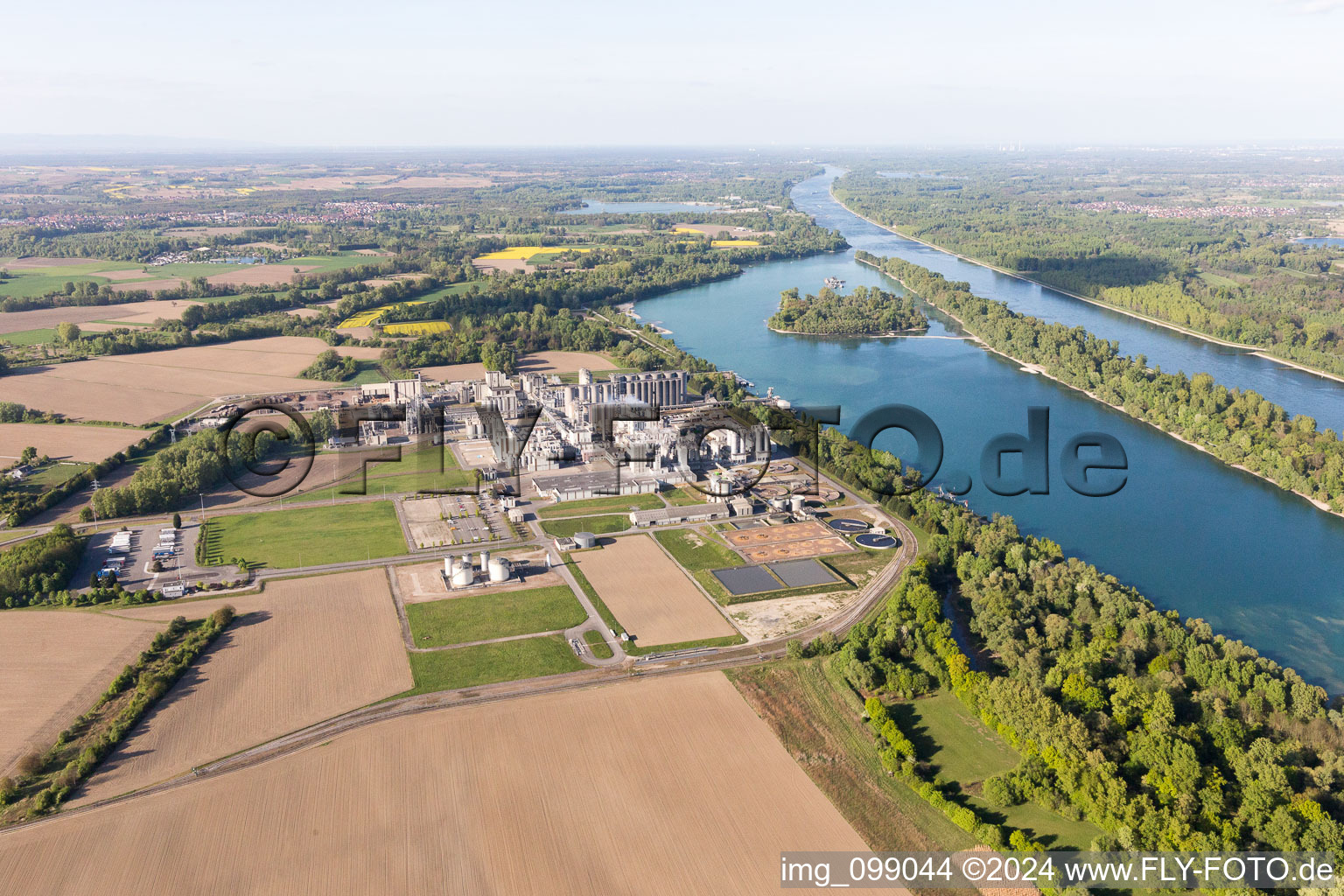 Beinheim in the state Bas-Rhin, France from above