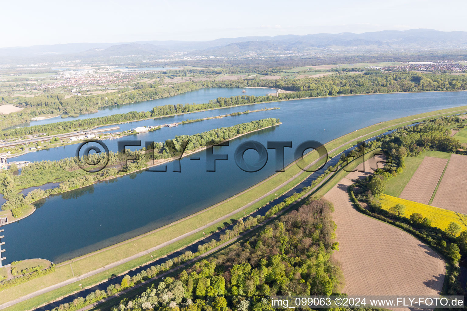 Bird's eye view of Rhine Lock Iffezheim in Roppenheim in the state Bas-Rhin, France