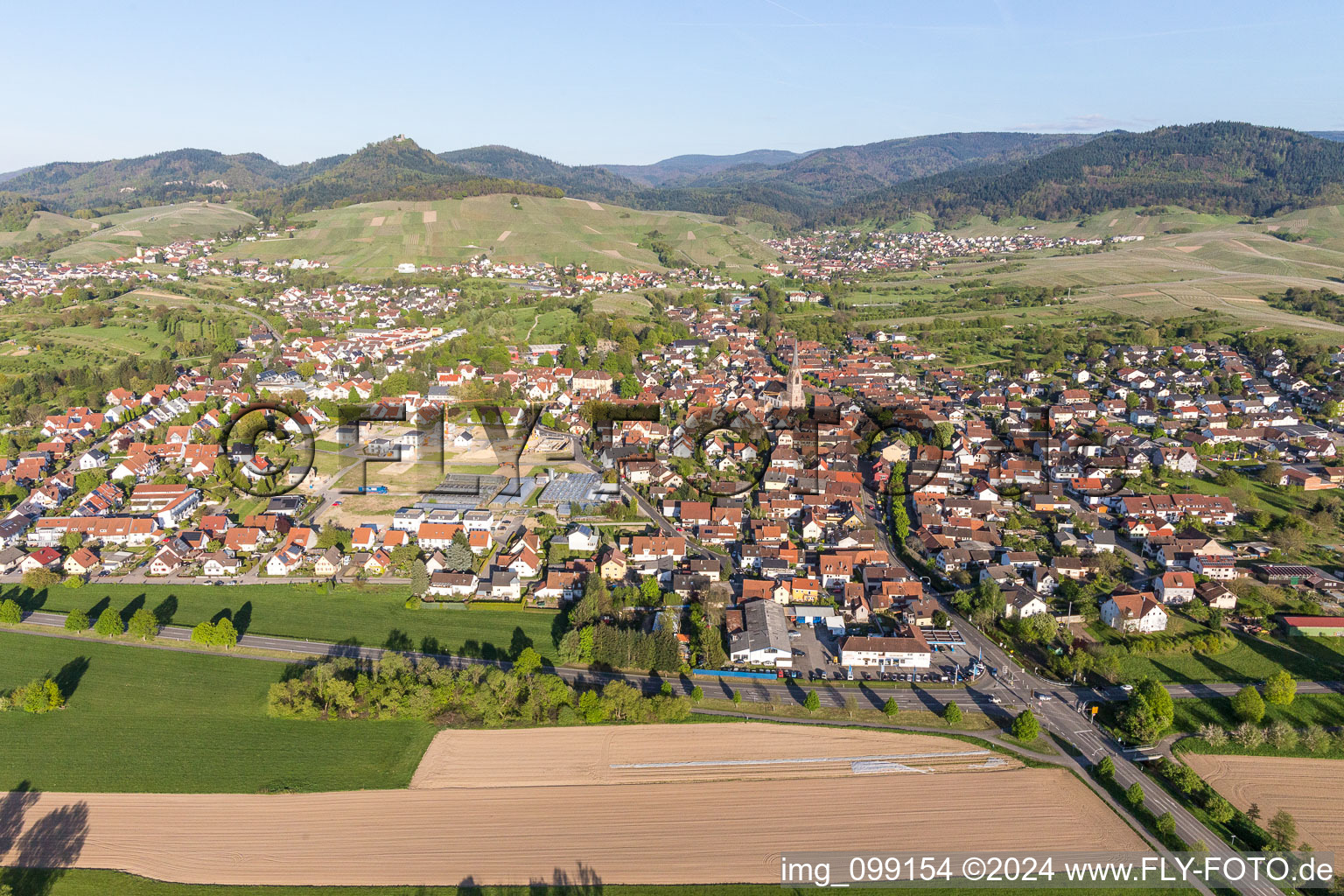 Aerial photograpy of Town View of the streets and houses of the residential areas in Steinbach in the state Baden-Wurttemberg, Germany