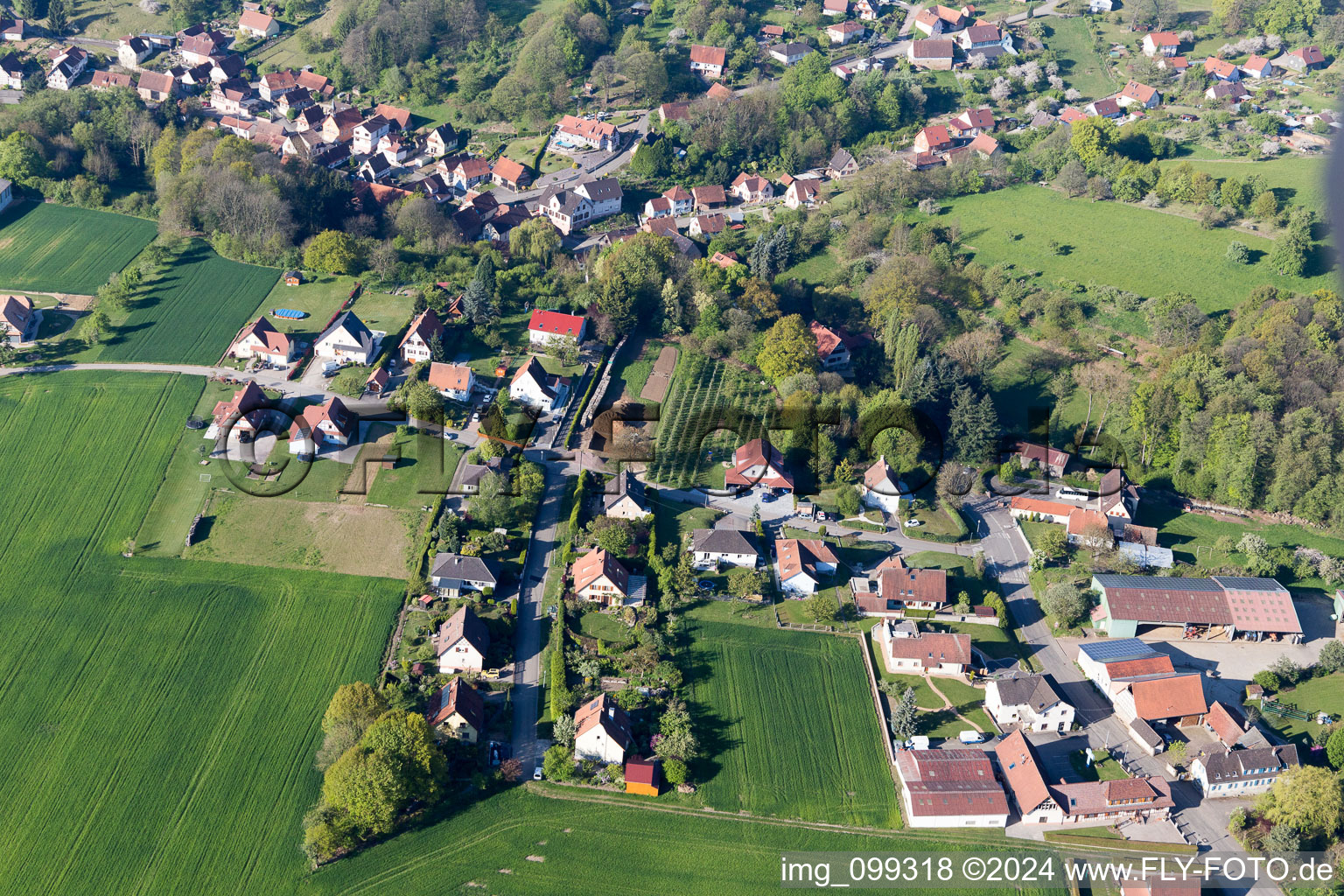 Oblique view of Drachenbronn-Birlenbach in the state Bas-Rhin, France