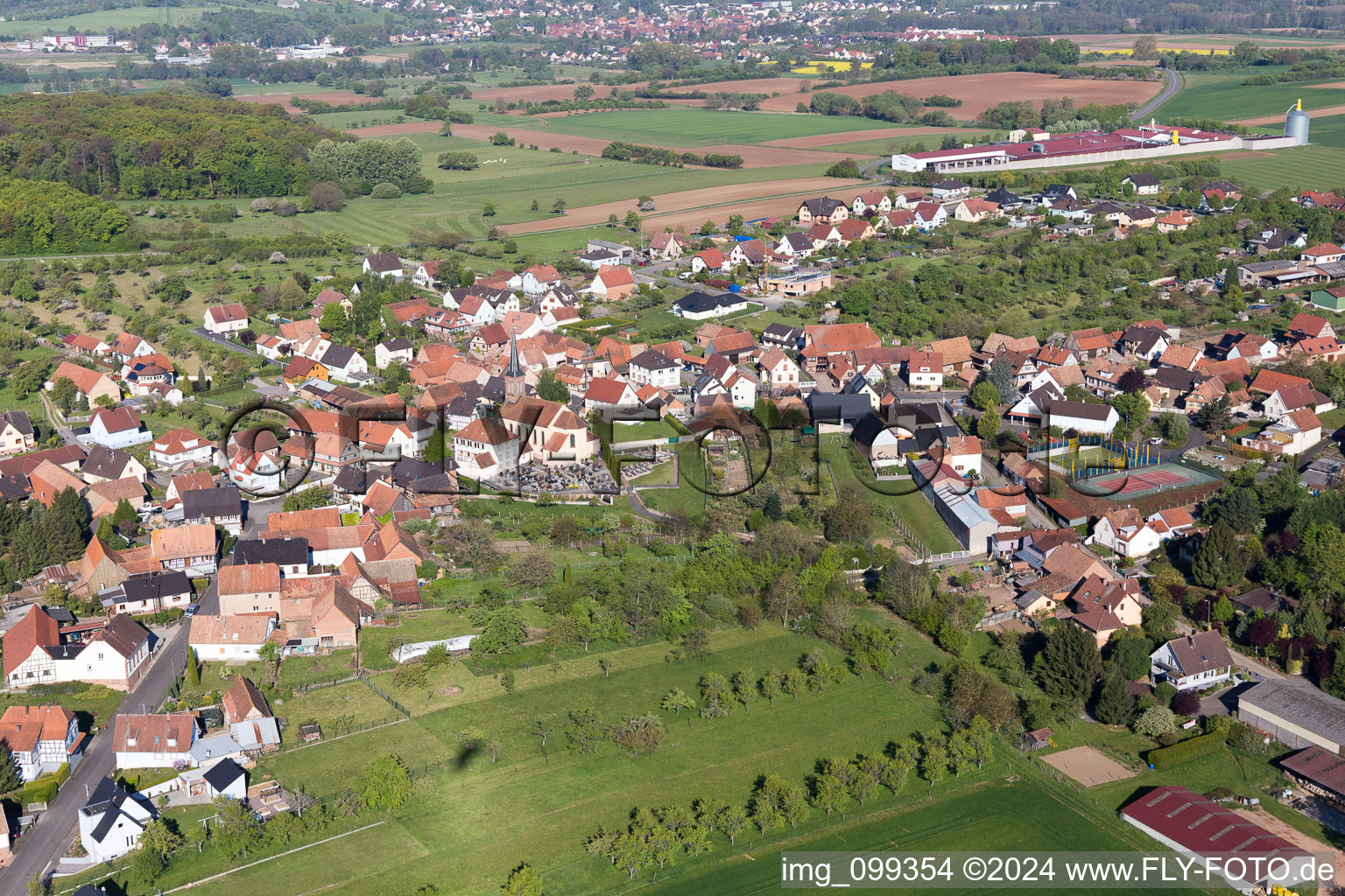 Aerial photograpy of Dieffenbach-lès-Wœrth in the state Bas-Rhin, France