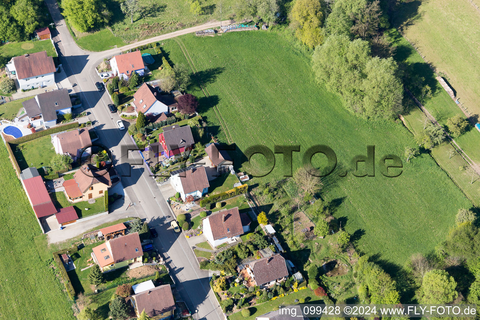 Oblique view of Uttenhoffen in the state Bas-Rhin, France