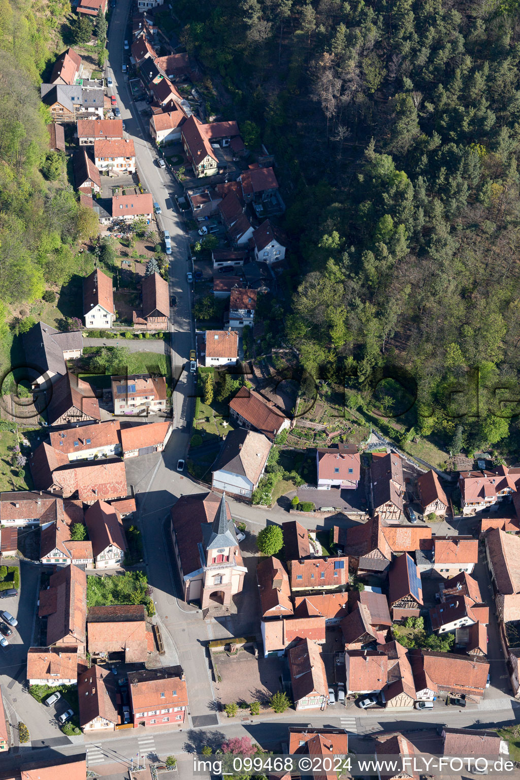 Drone recording of Offwiller in the state Bas-Rhin, France