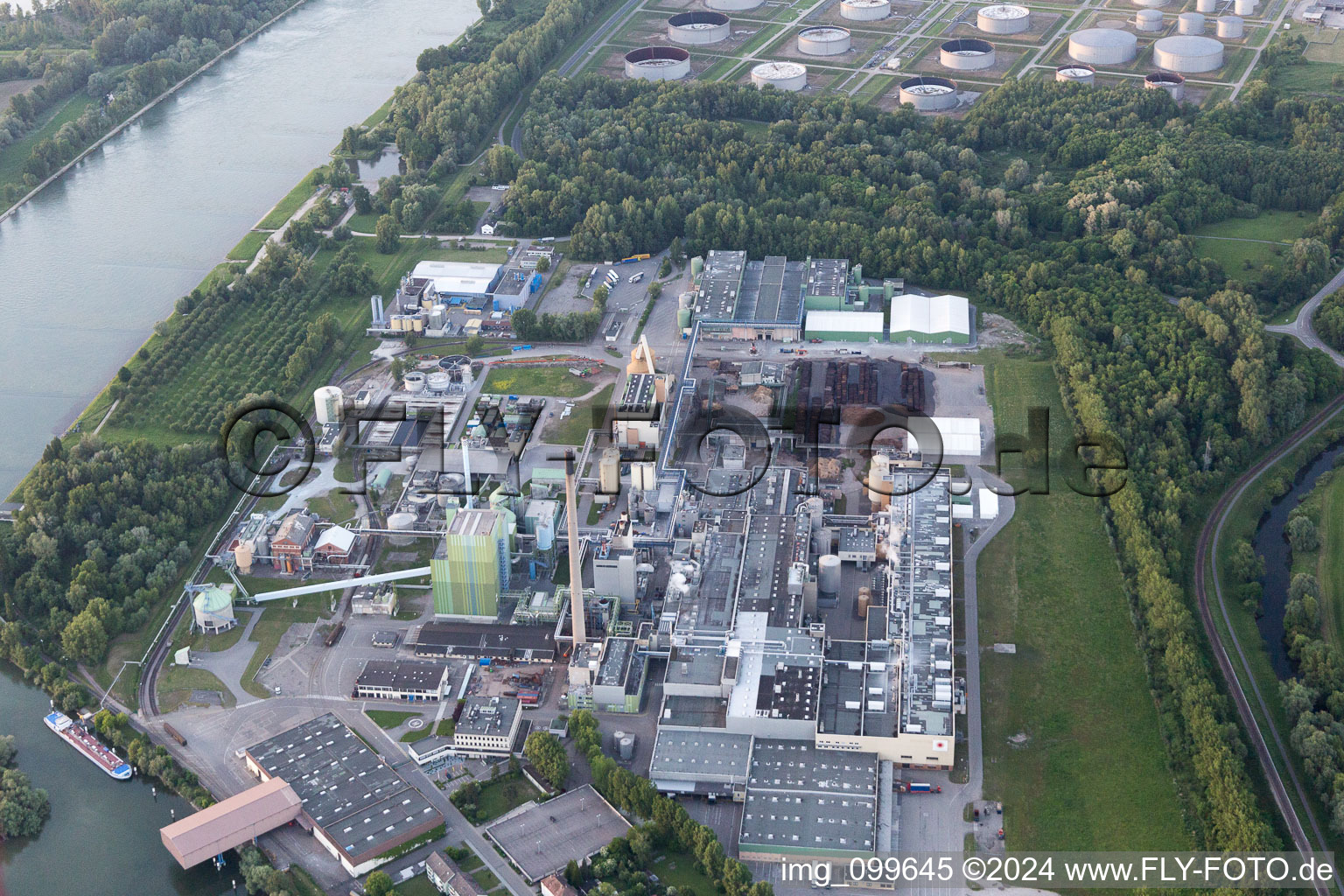 Stora Enso from the south in the district Knielingen in Karlsruhe in the state Baden-Wuerttemberg, Germany