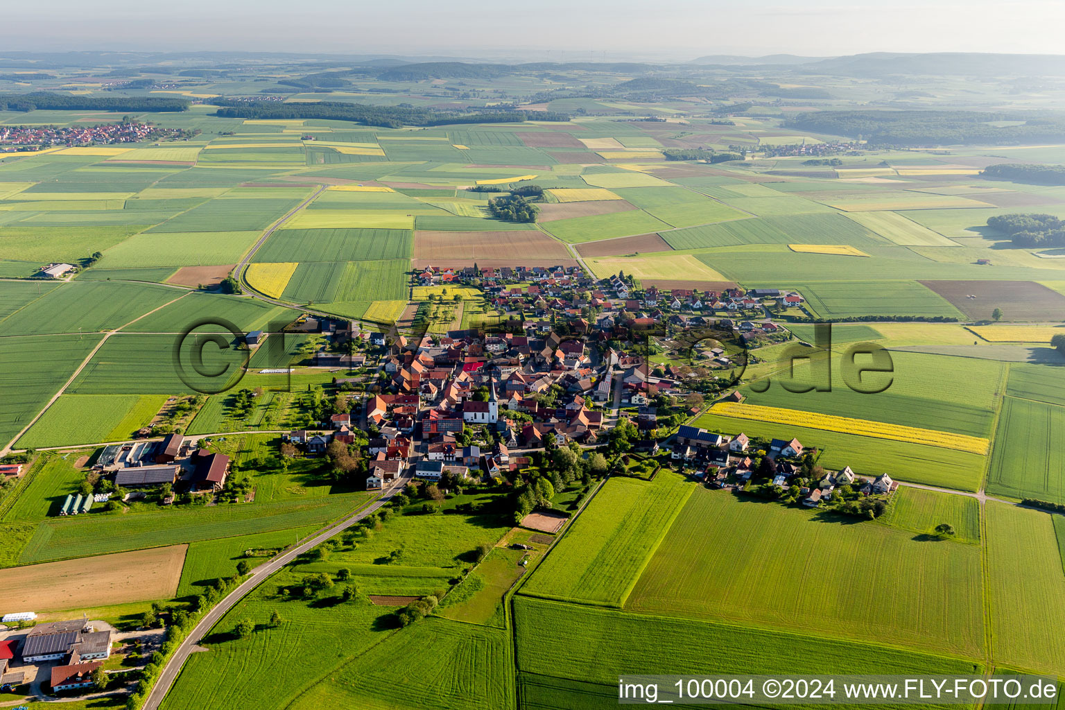 From the south in the district Ebertshausen in Üchtelhausen in the state Bavaria, Germany