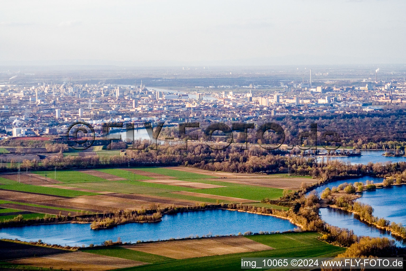 City view on the river bank of the Rhine river in Ludwigshafen am Rhein in the state Rhineland-Palatinate, Germany