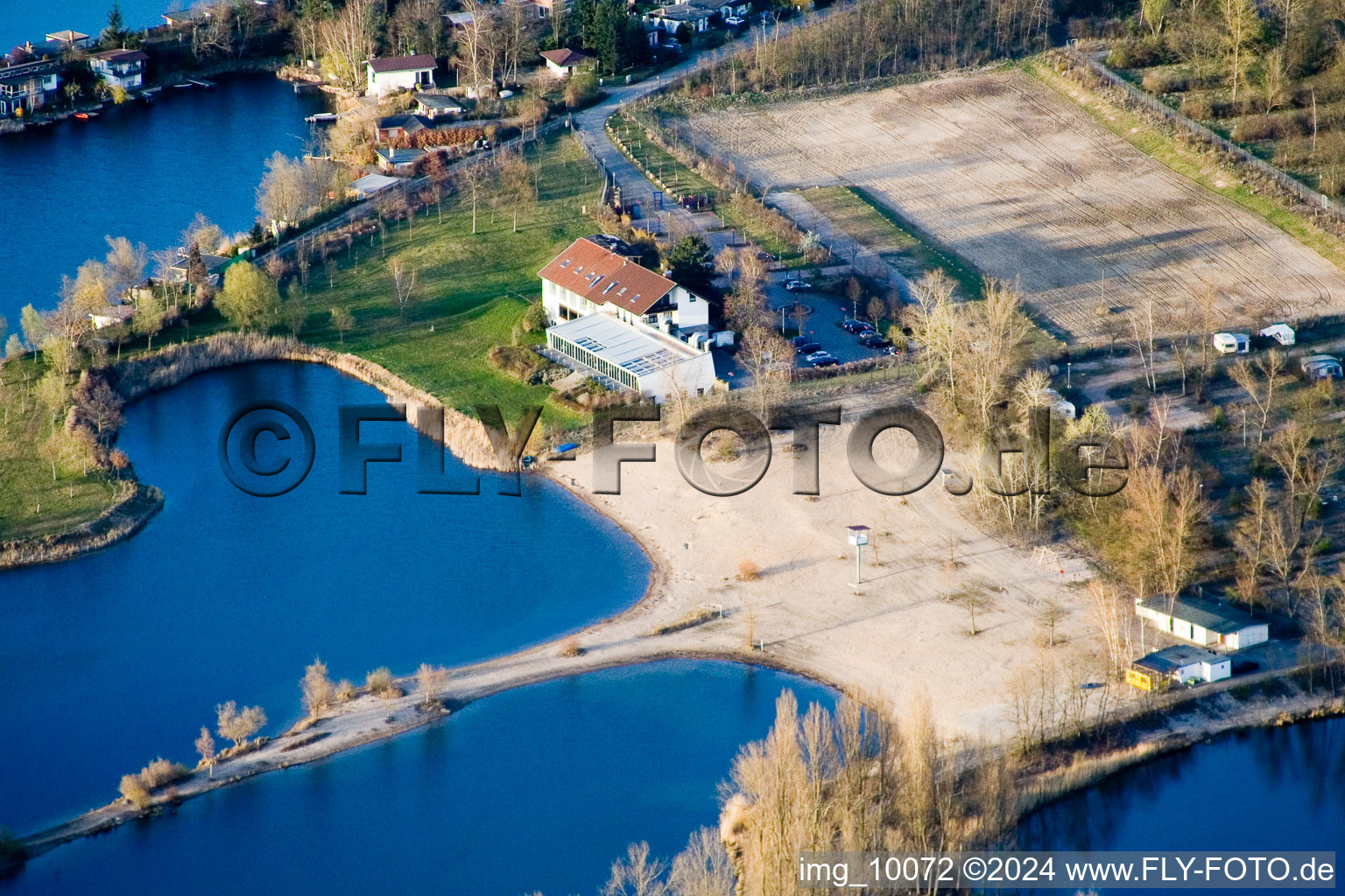 Aerial photograpy of Lakes and beach areas on the recreation area Blaue Adria in the district Riedsiedlung in Altrip in the state Rhineland-Palatinate