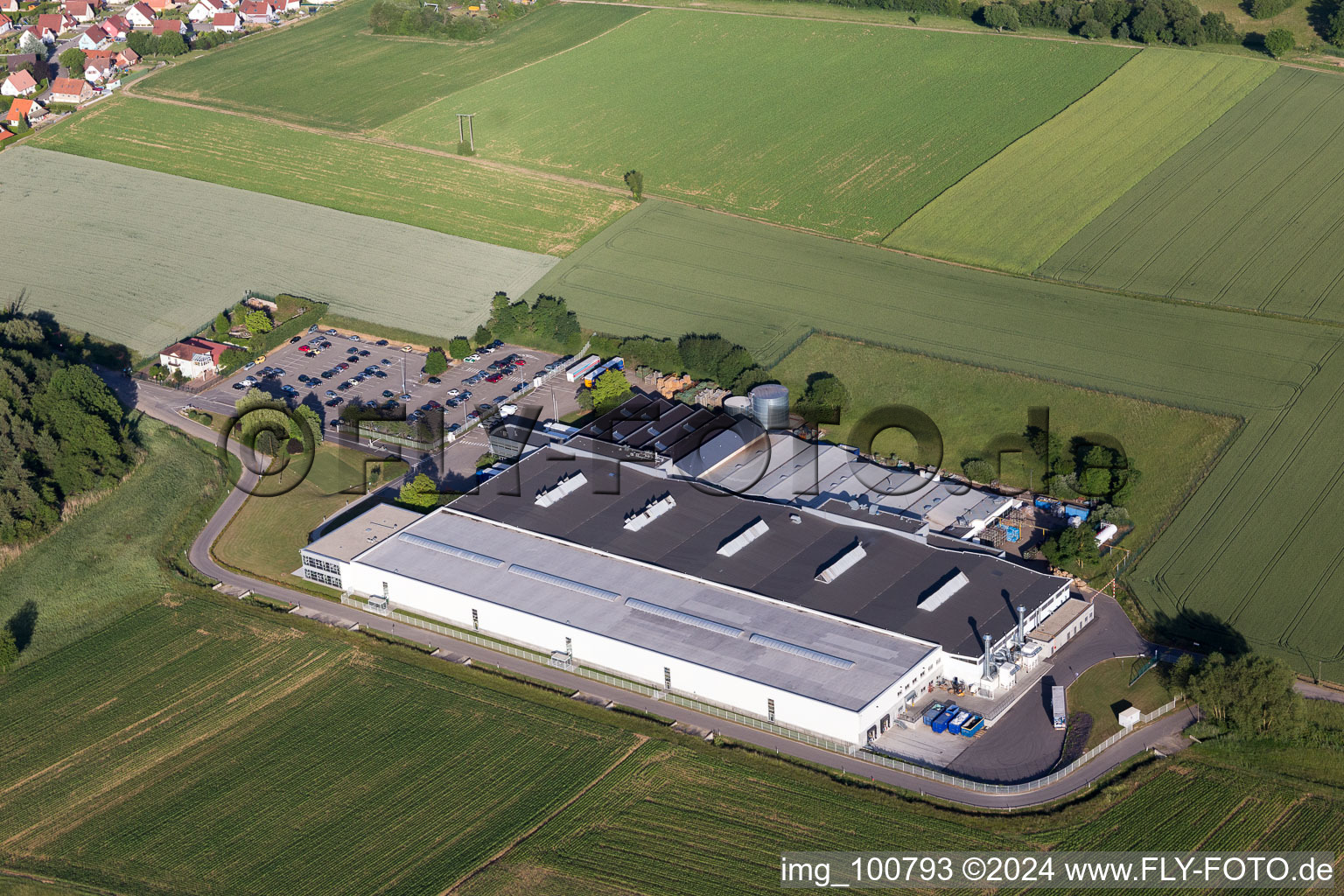 Building and production halls on the premises of Isri-france in Preuschdorf in Grand Est, France