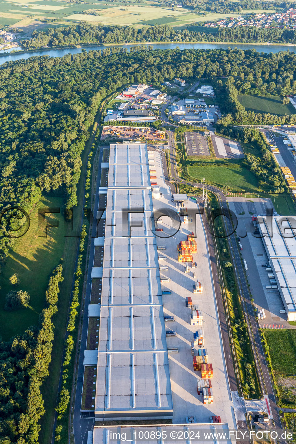 Warehouses and forwarding building of Interpneu Handelsgesellschaft mbH in Speyer in the state Rhineland-Palatinate, Germany