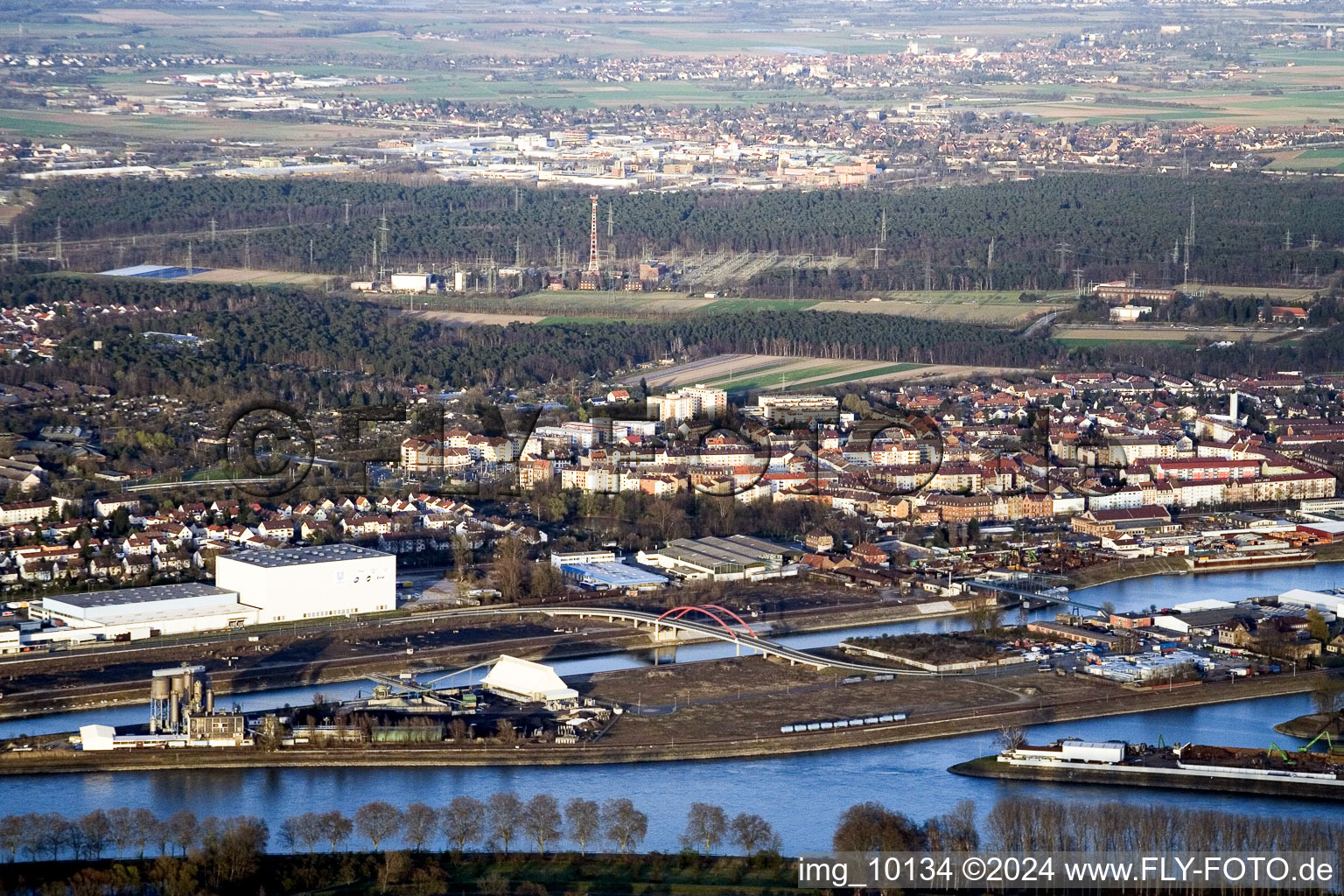 Bird's eye view of Rheinau Harbour in the district Rheinau in Mannheim in the state Baden-Wuerttemberg, Germany