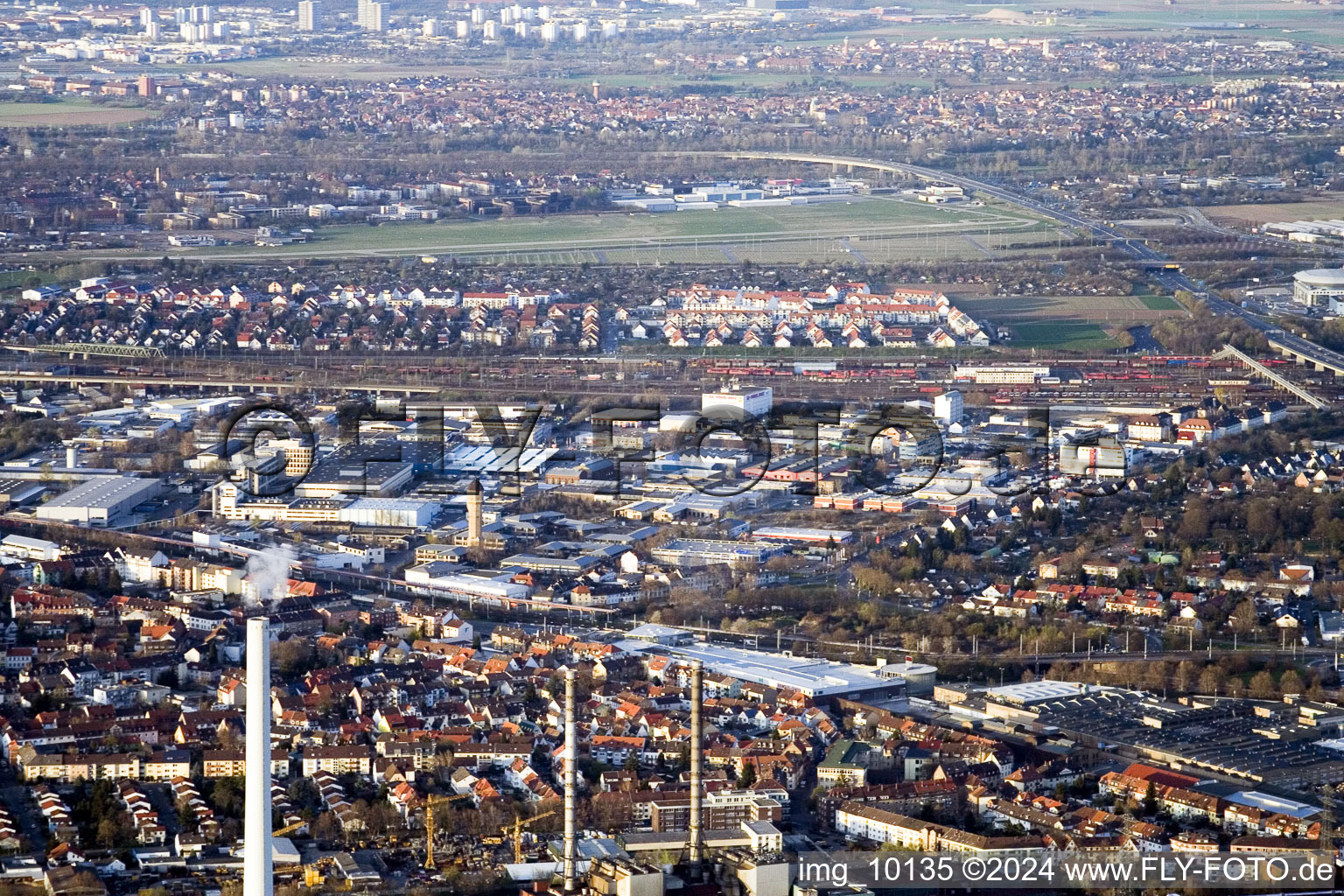 Neckarau, Neuostheim from the south in the district Rheinau in Mannheim in the state Baden-Wuerttemberg, Germany