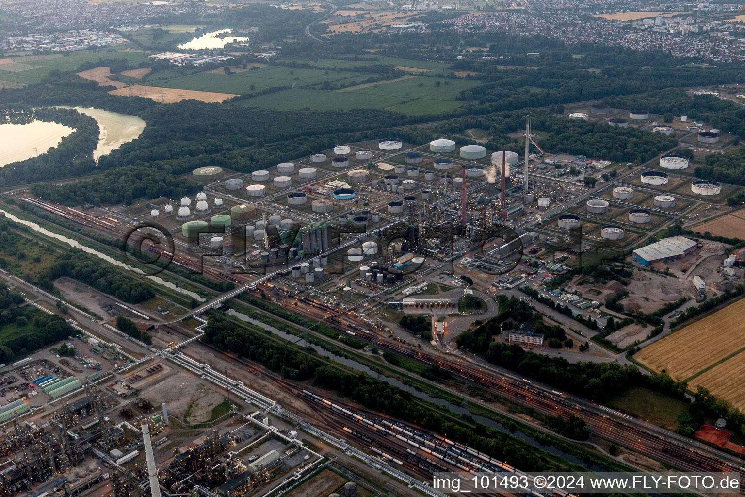 Aerial photograpy of MIRO Oil Refinery in the district Knielingen in Karlsruhe in the state Baden-Wuerttemberg, Germany