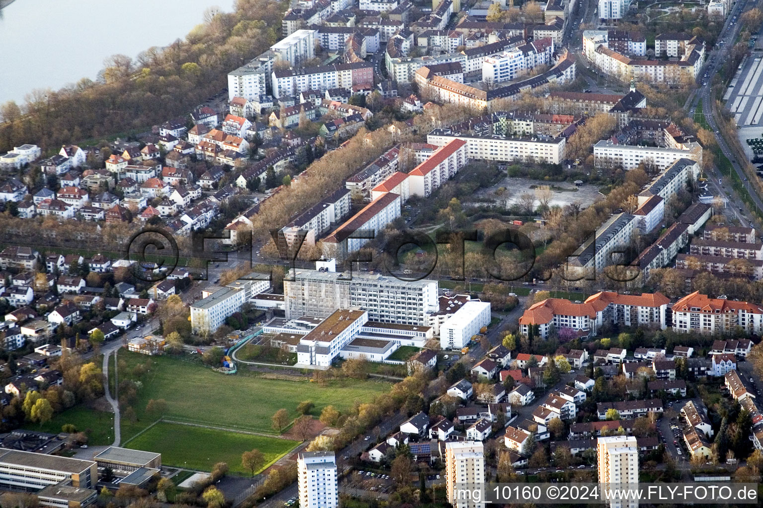 Pfalzplatz, Deaconess Hospital in the district Niederfeld in Mannheim in the state Baden-Wuerttemberg, Germany