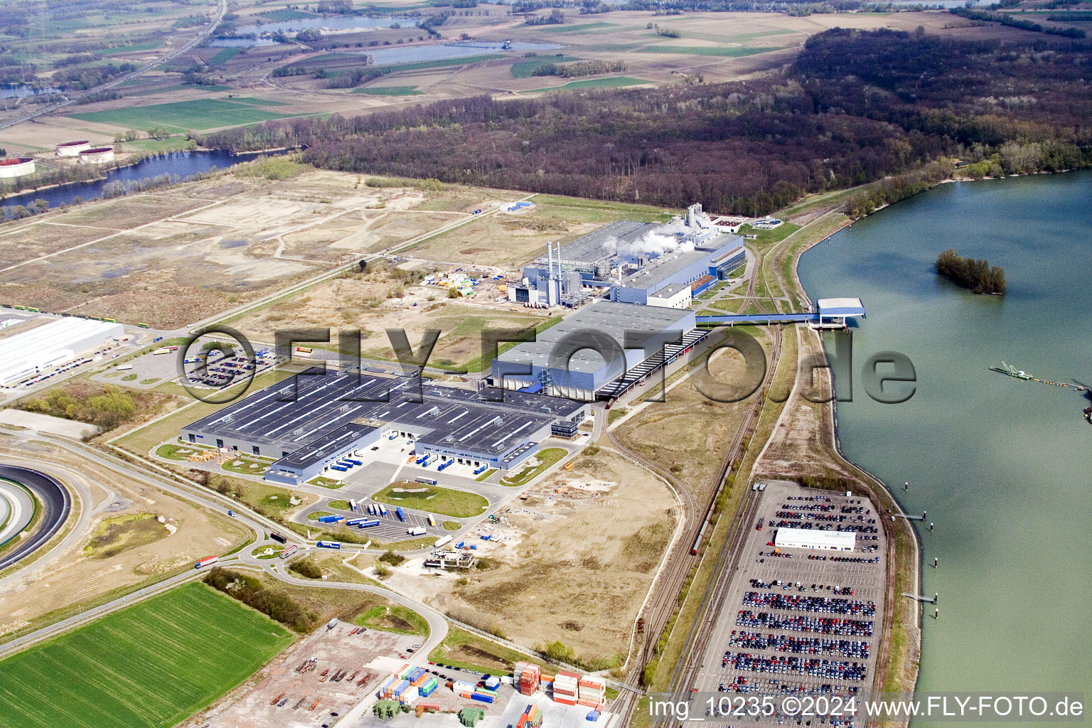 Oberwald industrial area, Palm paper mill in the district Maximiliansau in Wörth am Rhein in the state Rhineland-Palatinate, Germany