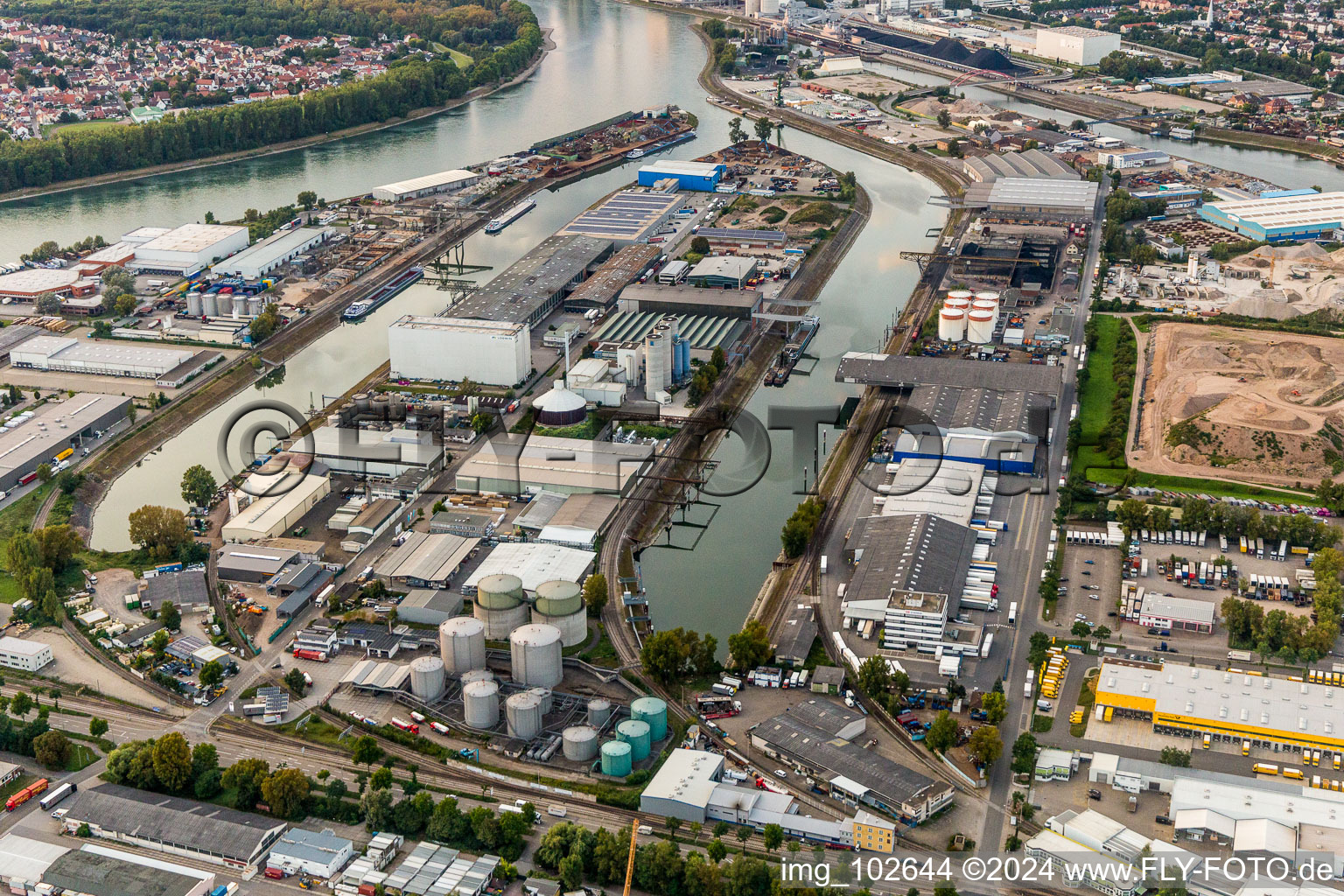 Aerial photograpy of Quays and boat moorings at the port of the inland port Rheinauhafen on Rhine in the district Rheinau in Mannheim in the state Baden-Wurttemberg, Germany