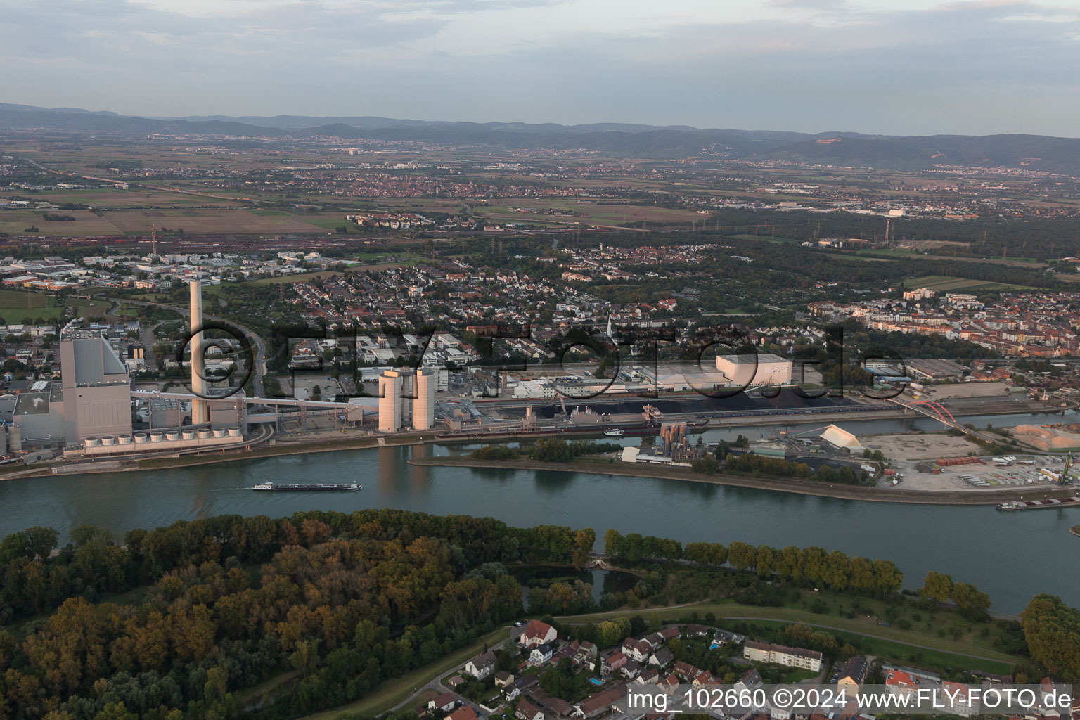 Aerial photograpy of Large power plant Mannheim on the Rhine near Neckarau in the district Neckarau in Mannheim in the state Baden-Wuerttemberg, Germany