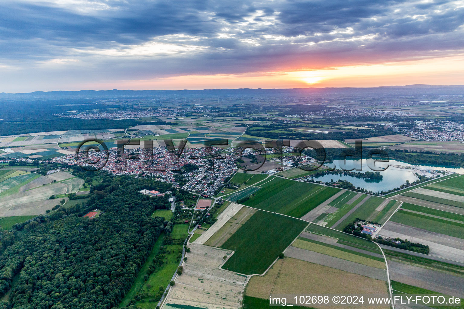 Sunset over the countryside of Rhine valley in Waldsee in the state Rhineland-Palatinate, Germany