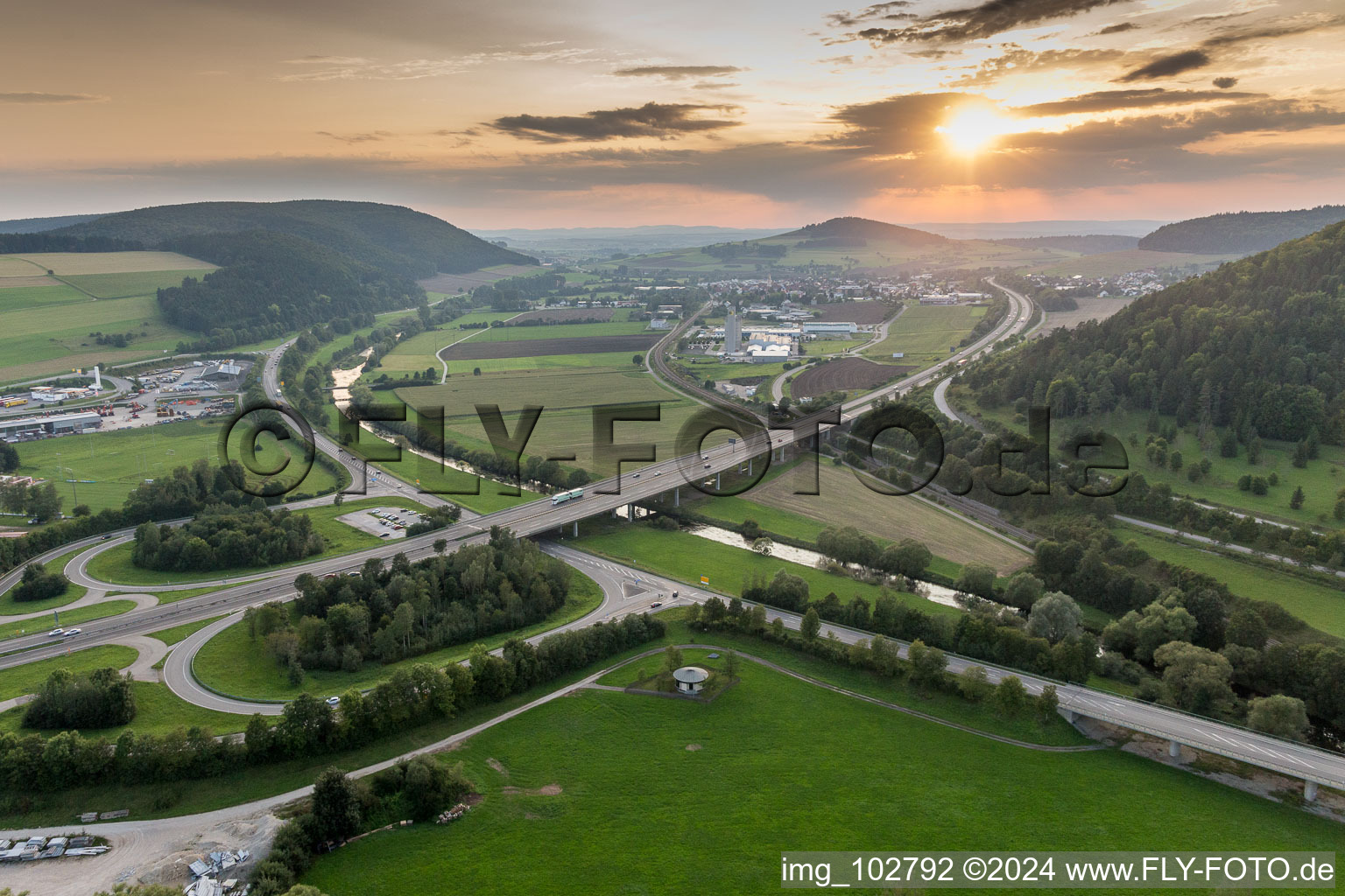 Routing and traffic lanes during the highway exit and access the motorway A 81 auf B31 in Geisingen in the state Baden-Wurttemberg, Germany