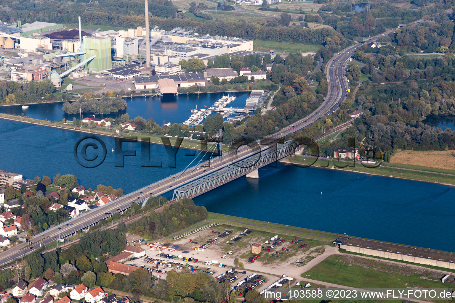 Maxau Rhine Bridge from the southwest in the district Maximiliansau in Wörth am Rhein in the state Rhineland-Palatinate, Germany