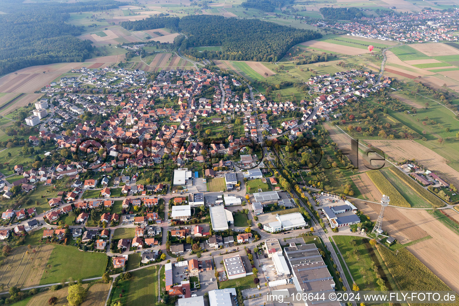 From the south in the district Göbrichen in Neulingen in the state Baden-Wuerttemberg, Germany