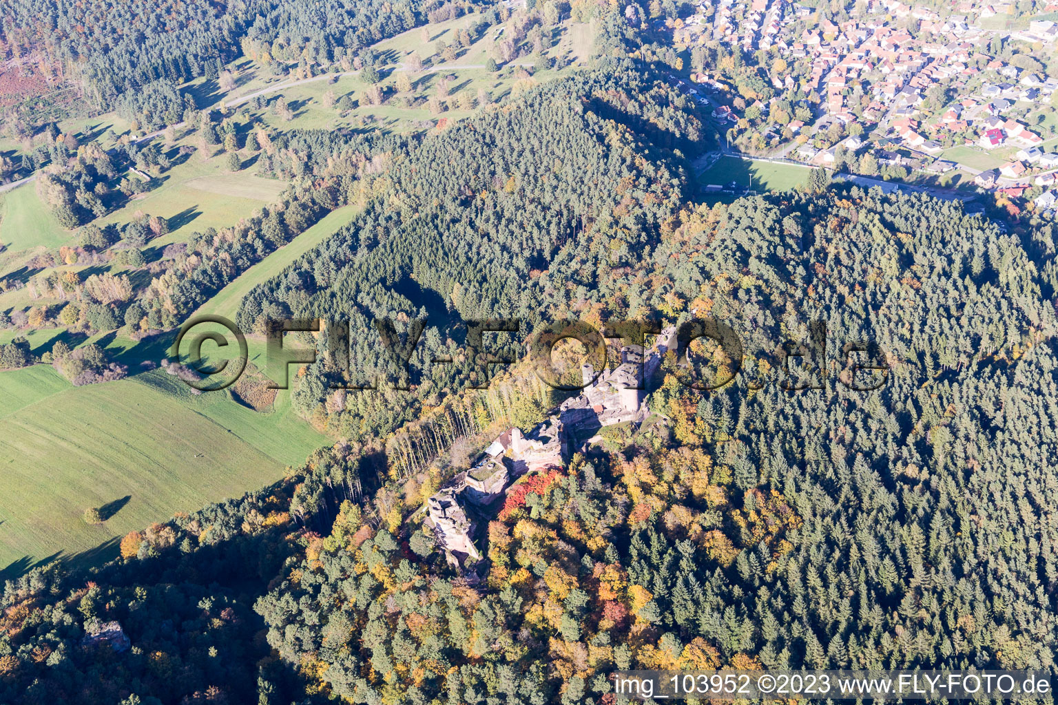 Aerial view of Altdahn and Neudahn castles in Dahn in the state Rhineland-Palatinate, Germany