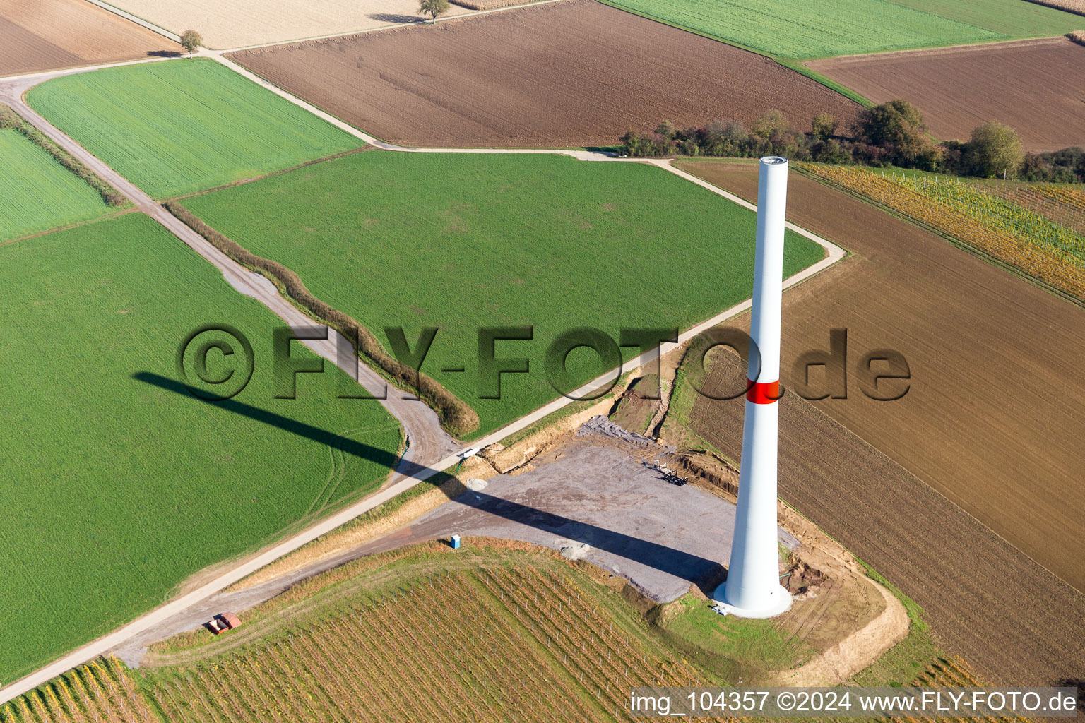 Construction site of the EnBW wind farm Freckenfeld - for a wind turbine with 6 wind turbines in Freckenfeld in the state Rhineland-Palatinate, Germany from above
