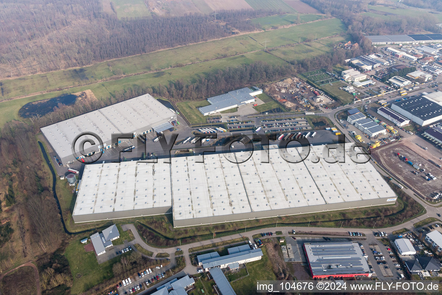 Aerial photograpy of Horst Industrial Estate in the district Minderslachen in Kandel in the state Rhineland-Palatinate, Germany