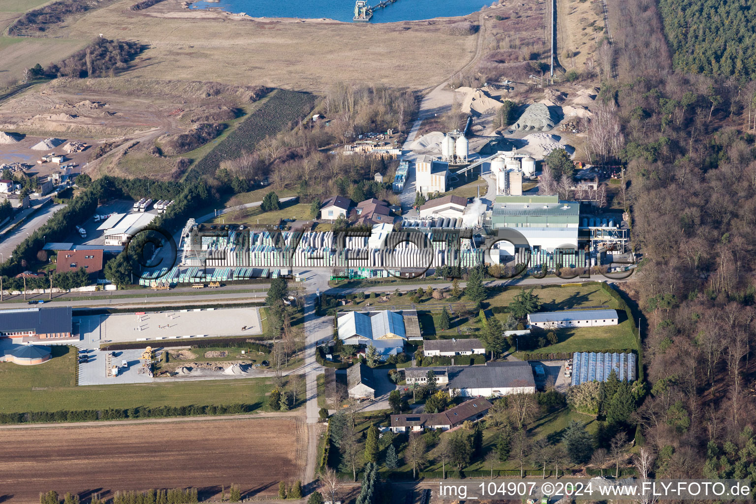 Mixed concrete and building materials factory of Heidelberger Kalksandstein GmbH in Durmersheim in the state Baden-Wurttemberg, Germany