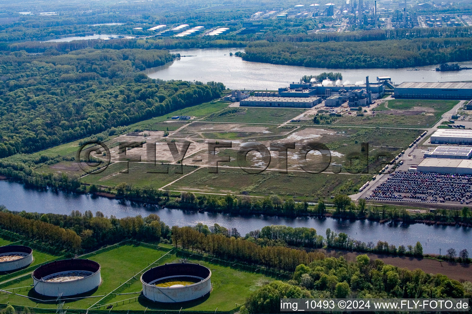 Tank farm industrial area Oberwald from the west in Jockgrim in the state Rhineland-Palatinate, Germany