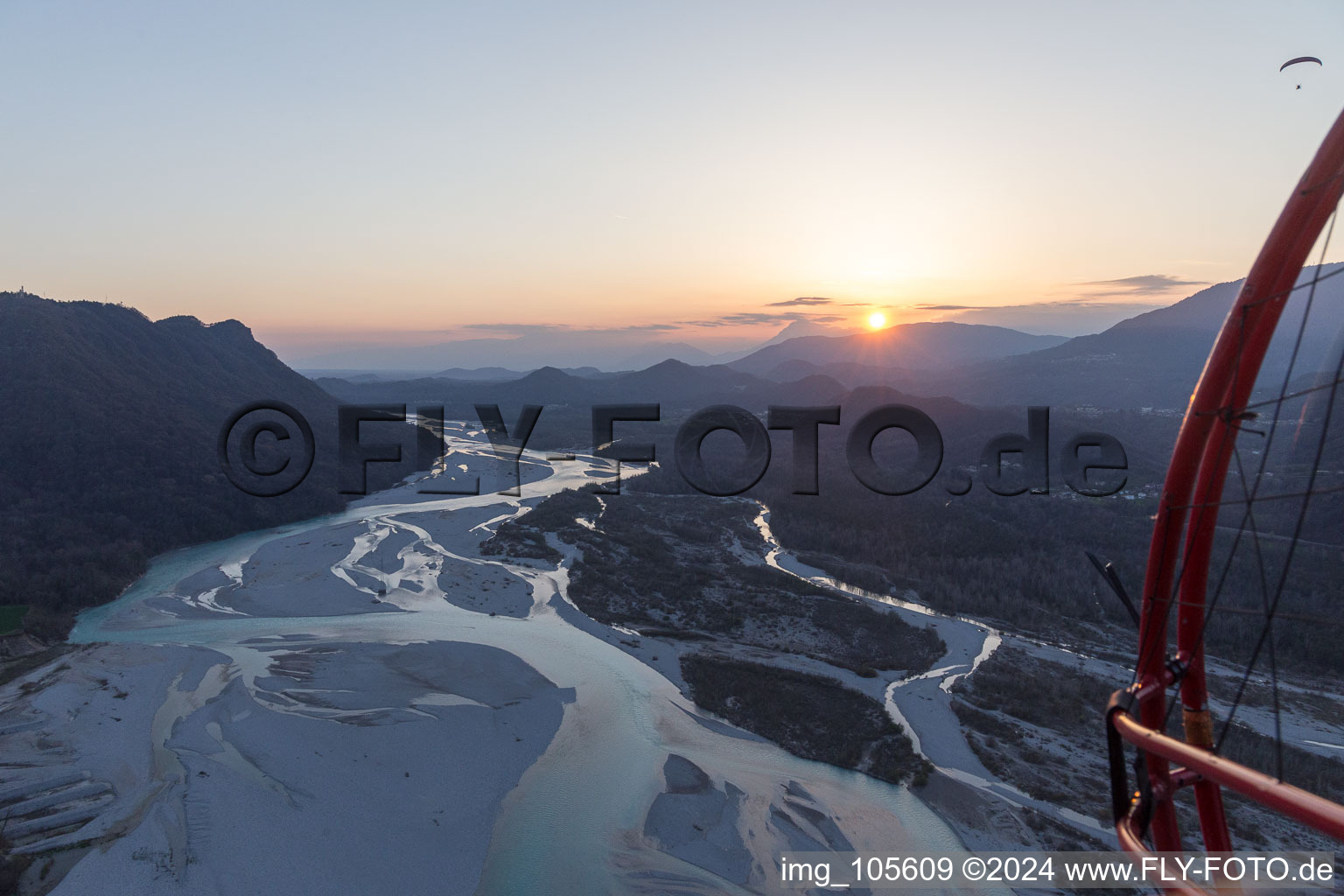 Narrow section of the Tagliamento between Pinzano al Tagliamento and San Pietro in Friuli Venezia Giulia in San Daniele del Friuli in the state Udine, Italy