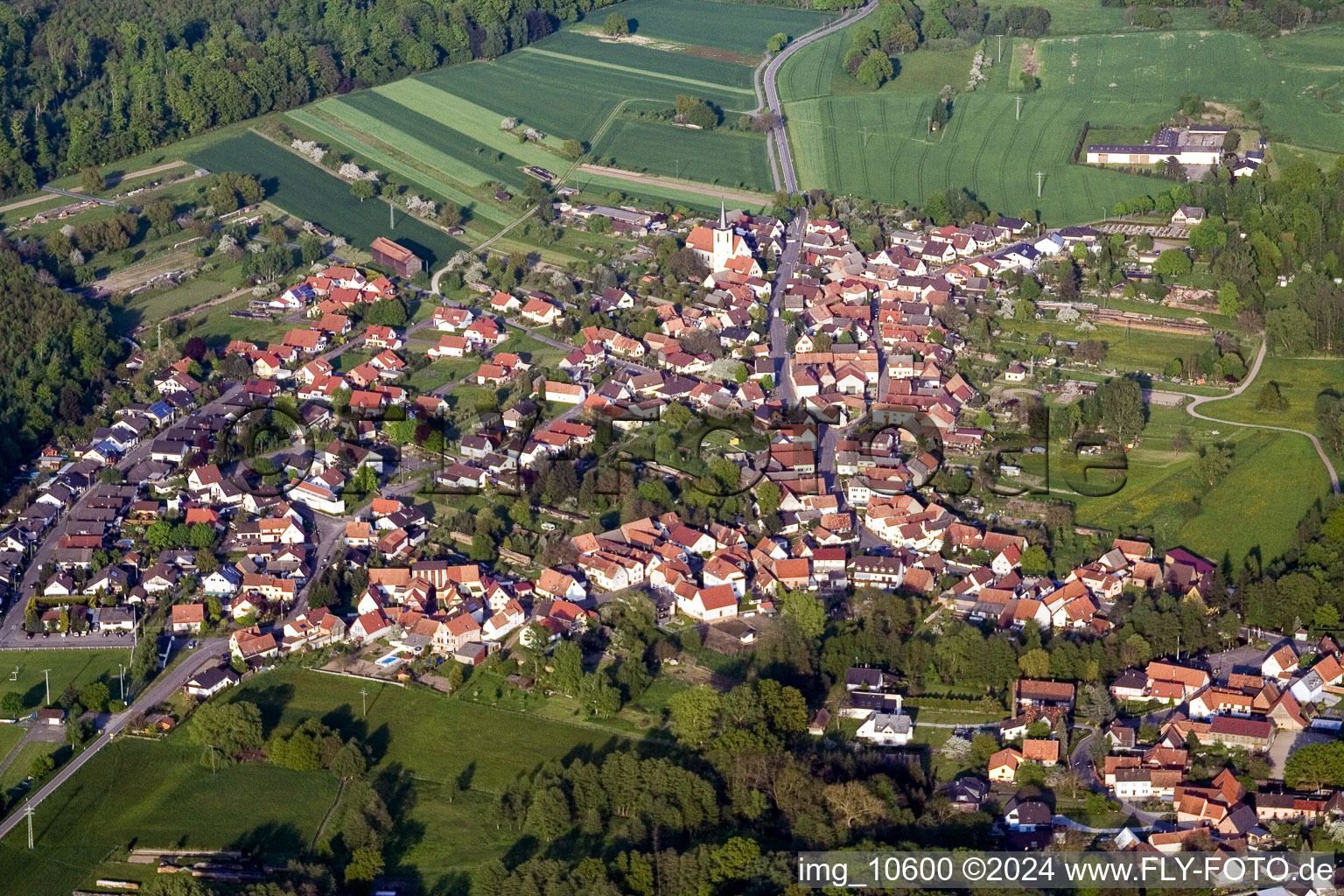 Bird's eye view of Scheibenhard in the state Bas-Rhin, France