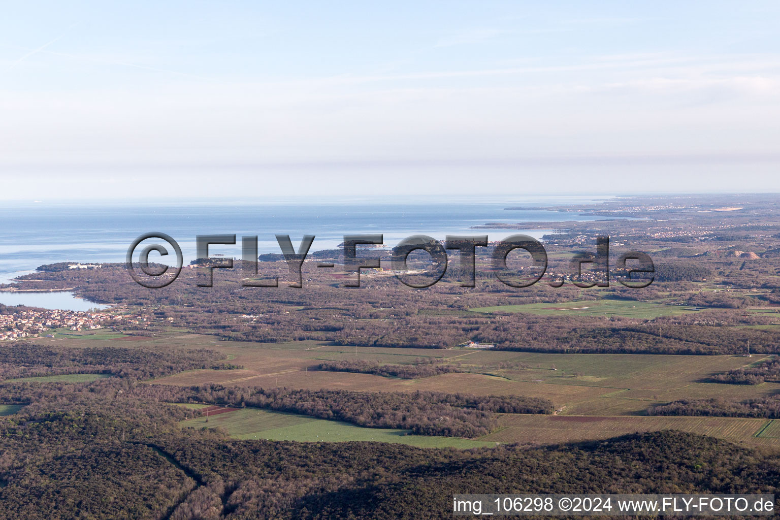 Aerial view of Flengi in the state Gespanschaft Istrien, Croatia