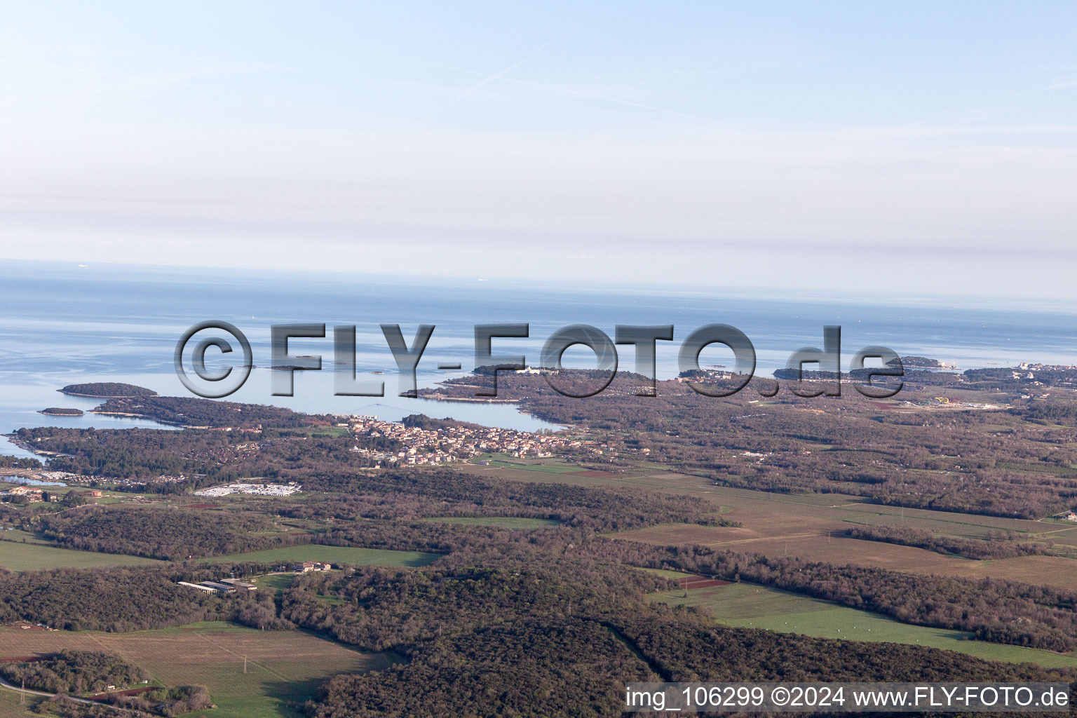 Aerial photograpy of Flengi in the state Gespanschaft Istrien, Croatia